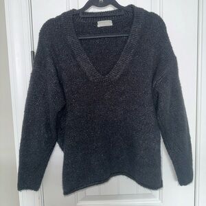 URBAN OUTFITTERS Knit Sweater - Black
